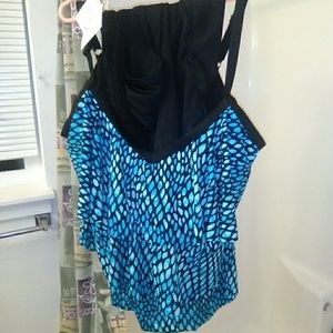 Catherine's Swimsuit 2X Women's